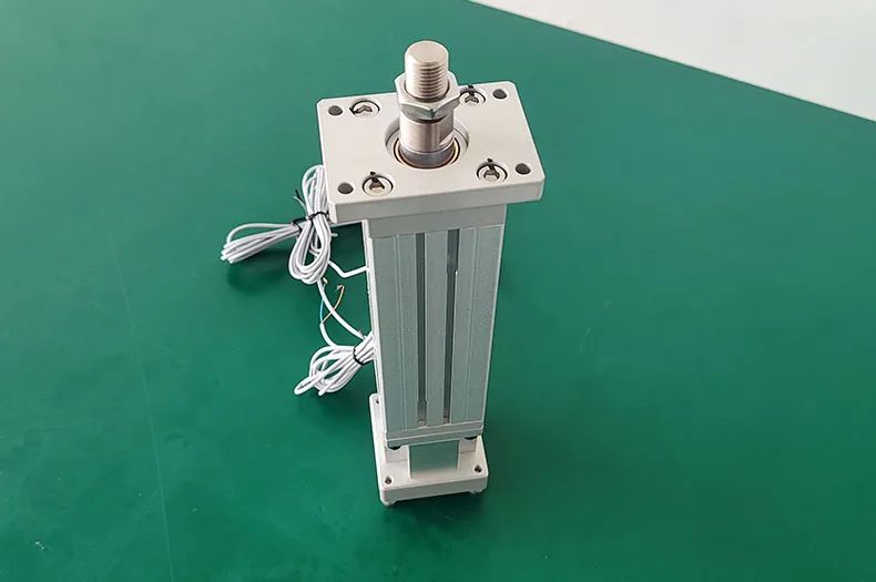 伺服電動(dòng)缸應(yīng)用電動(dòng)搖搖車上